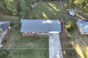 3964 Wedgewood Dr, Douglasville, GA 30135 - Photo 5