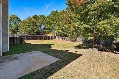 640 Howell Drive, Locust Grove, GA 30248 - Photo 9