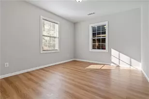 908 Emory St, Oxford, GA 30054 - Photo 9