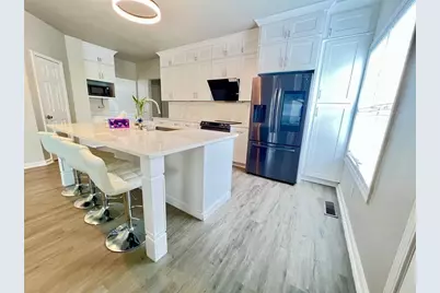 903 Milton Circle, Loganville, GA 30052 - Photo 7