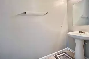 903 Milton Cir, Loganville, GA 30052 - Photo 5