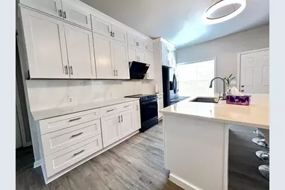 903 Milton Circle, Loganville, GA 30052 - Photo 9