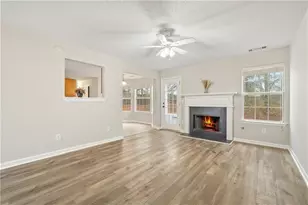 2019 Mulberry Ln, Lithonia, GA 30058 - Photo 7