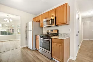 2019 Mulberry Ln, Lithonia, GA 30058 - Photo 11