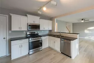 7040 Magnolia Park Ln, Norcross, GA 30093 - Photo 13