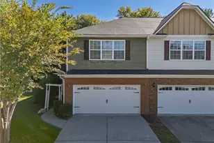 4572 Rainier Way NW, Acworth, GA 30101 - Photo 1