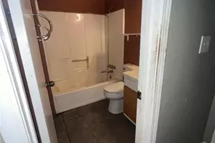 4380 Cary Dr, Snellville, GA 30039 - Photo 5