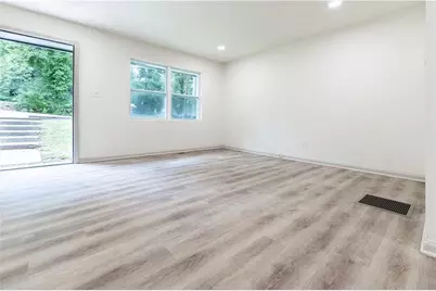 4361 Hendrix Dr, Forest Park, GA 30297 - Photo 5