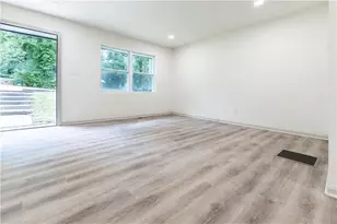 4361 Hendrix Dr, Forest Park, GA 30297 - Photo 5