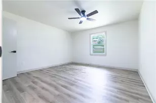 4361 Hendrix Dr, Forest Park, GA 30297 - Photo 17