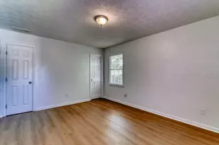 2911 Quinbery Dr, Snellville, GA 30039 - Photo 25