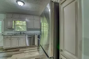 2911 Quinbery Dr, Snellville, GA 30039 - Photo 11