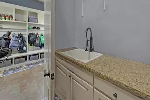 170 Slate Dr, Buford, GA 30518 - Photo 25