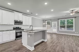 213 Yellowwood Wy, Woodstock, GA 30188 - Photo 3