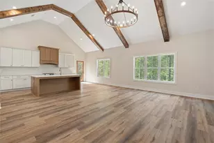 327 Crest Pointe S, Bremen, GA 30110 - Photo 11
