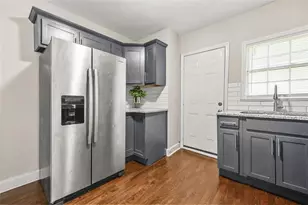 1563 Mayflower Ave SW, Atlanta, GA 30311 - Photo 17