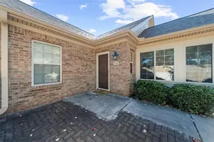 1502 Silver Summit Dr SE, Conyers, GA 30094 - Photo 5