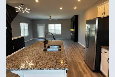 3627 Hawthorne Terrace, College Park, GA 30337 - Photo 5