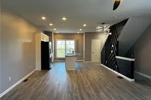 3615 Hawthorne Terrace, College Park, GA 30337 - Photo 3