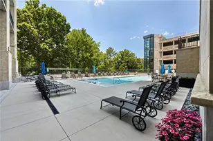 3040 Peachtree Rd NW, Atlanta, GA 30305 - Photo 21