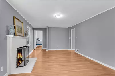 922 Red Apple Drive, Marietta, GA 30066 - Photo 13