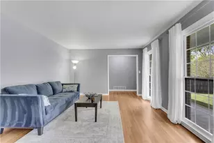 922 Red Apple Dr, Marietta, GA 30066 - Photo 7