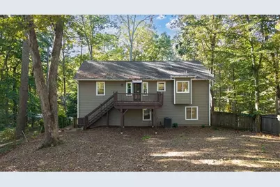 1528 Oakleaf Drive, Auburn, GA 30011 - Photo 29