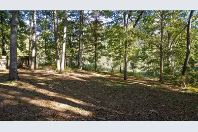 1528 Oakleaf Drive, Auburn, GA 30011 - Photo 33