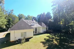 44 Hidden Lakes Ct, Newnan, GA 30263 - Photo 33