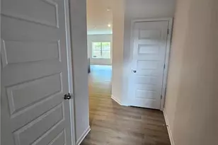 2460 Ravencliff Dr, Austell, GA 30168 - Photo 3