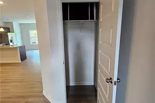 2460 Ravencliff Dr, Austell, GA 30168 - Photo 5