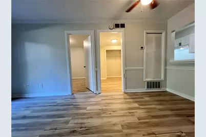 2805 Northeast Expressway NE #B13, Atlanta, GA 30345 - Photo 7