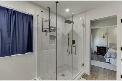 812 Holly Meadow Drive, Buford, GA 30518 - Photo 33