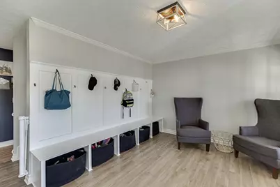 812 Holly Meadow Drive, Buford, GA 30518 - Photo 5