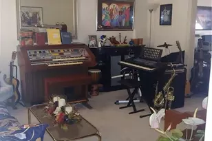 5798 Lost Grove Dr NW, Lilburn, GA 30047 - Photo 5