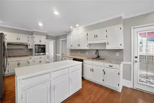 641 Belgrave Ln, Tucker, GA 30084 - Photo 7