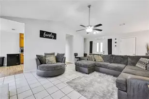 6057 Dorchester Dr, Rex, GA 30273 - Photo 9