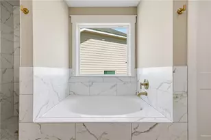 417 Crestmont Ln, Canton, GA 30114 - Photo 31