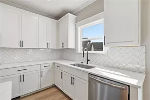 417 Crestmont Ln, Canton, GA 30114 - Photo 19