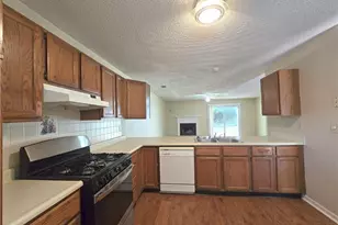 227 Quail Run, Roswell, GA 30076 - Photo 9