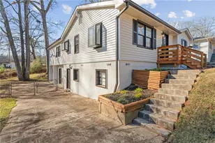 1044 Pinedale Dr SE, Smyrna, GA 30080 - Photo 25