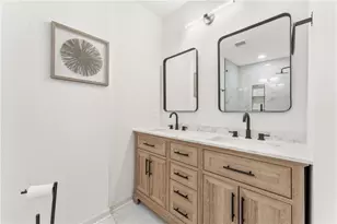 1044 Pinedale Dr SE, Smyrna, GA 30080 - Photo 11