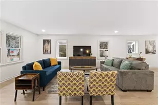 1044 Pinedale Dr SE, Smyrna, GA 30080 - Photo 5