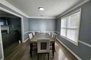 1124 Shady Creek Dr, Lithonia, GA 30058 - Photo 9