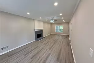 2781 Jen Chris Dr, Snellville, GA 30039 - Photo 9