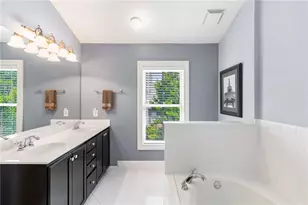 193 Le Gran Ct, Atlanta, GA 30328 - Photo 17