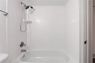 2855 Peachtree Rd NE, Atlanta, GA 30305 - Photo 21