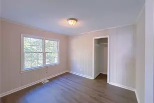 2126 Ivydale St, Atlanta, GA 30344 - Photo 9
