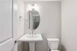 1017 Brandsford St NW, Atlanta, GA 30318 - Photo 29