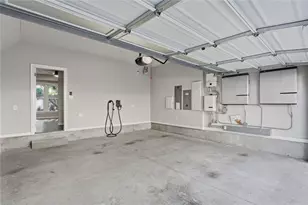 1017 Brandsford St NW, Atlanta, GA 30318 - Photo 15